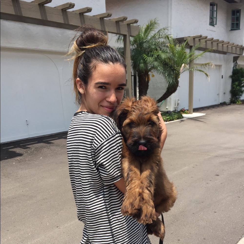 Meet your Posher, Noelle